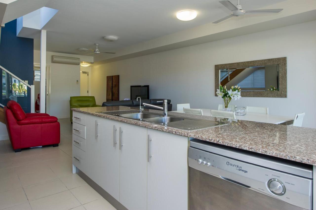 Beachside Magnetic Harbour Apartments Nelly Bay Exteriér fotografie